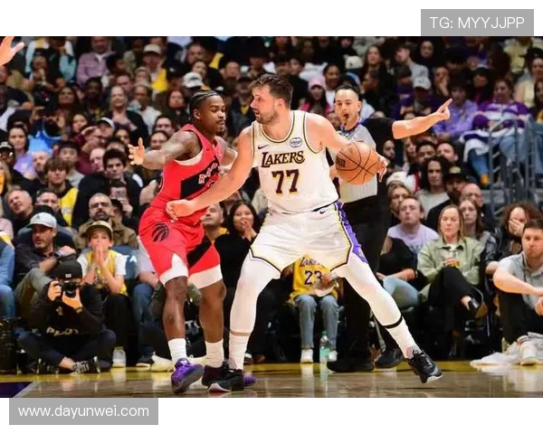 湖人大胜国王东詹闪耀128分